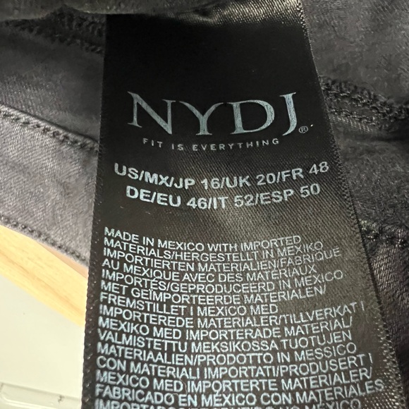 NYDJ Curve 360 Straight Ankle Jeans - Picture 6 of 7